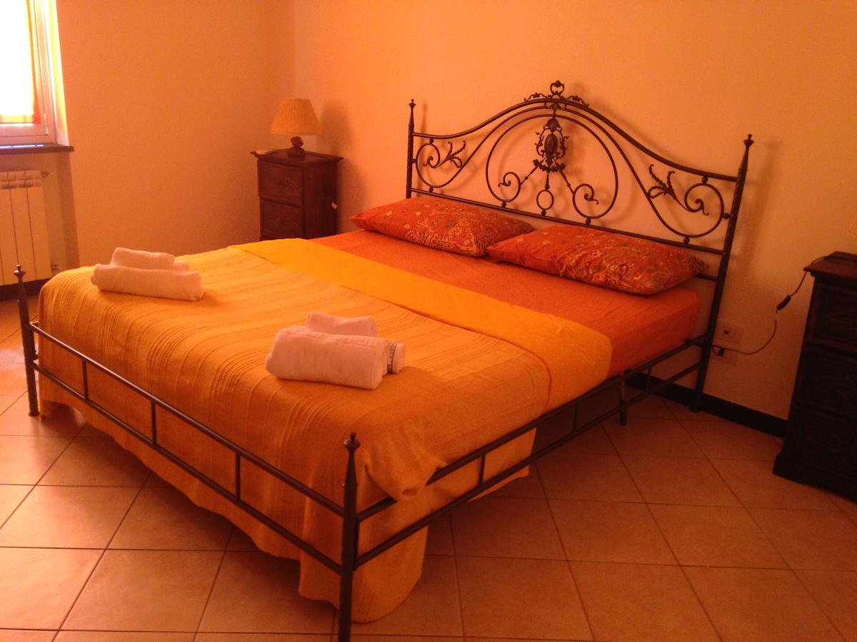 La Casa Di Aaron Lägenhet Rapallo Rum bild